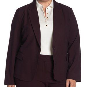 Amanda + Chelsea plus size blazer